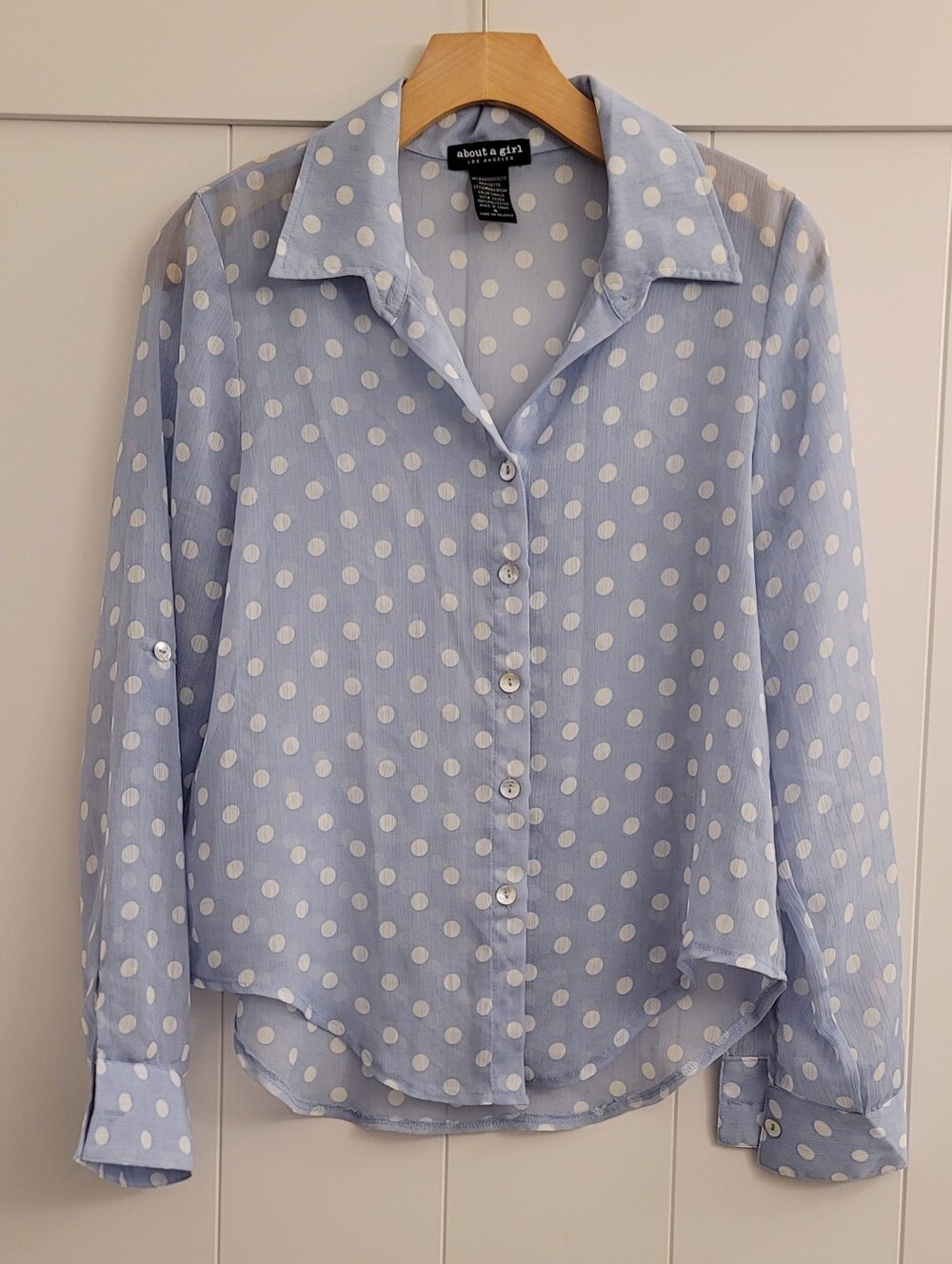 NEW About A Girl Baby Blue polka-dot button-up top size small